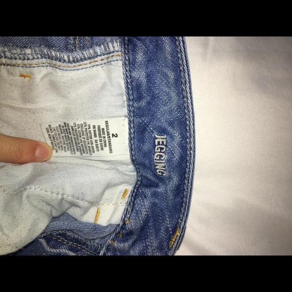 American Eagle Jeans - Picture 4 of 4